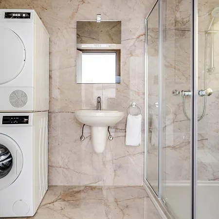 Rum i privatbostad Gzr F51 Bedroom In Penthouse *
